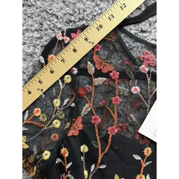 Endless Rose IMMEASURABLE JOY EMBROIDERED MESH MAXI DRESS Black Size Small NWT Endless Rose IMMEASURABLE JOY EMBROIDERED MESH MAXI DRESS Black Size Small NWT